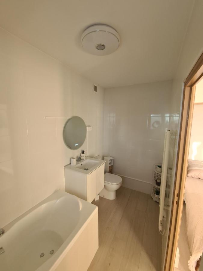Appartement Lumineux Avec Vue Sur Mer A 50 M De La Plage Et Du Centre La Grande Motte Exterior photo